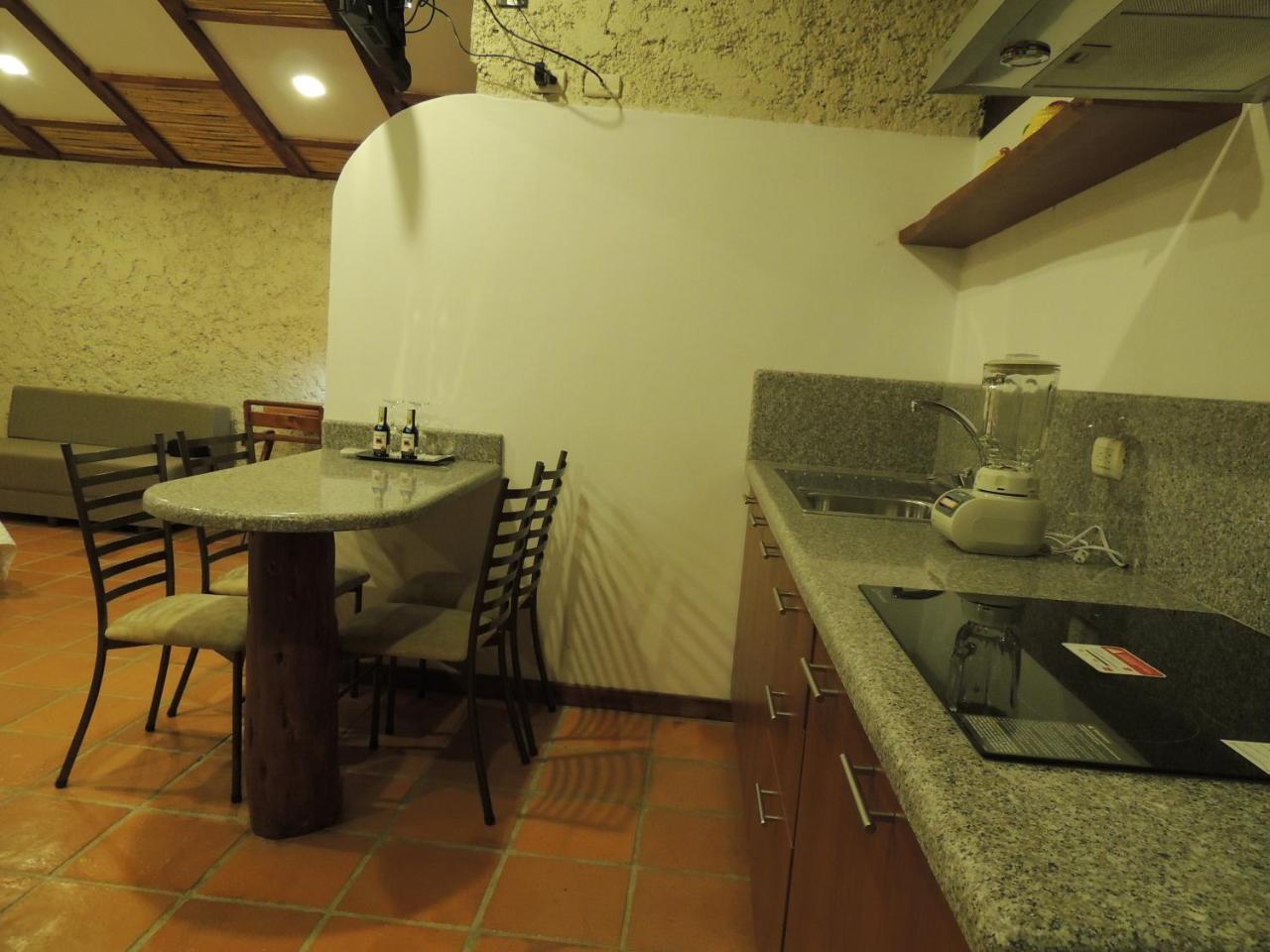 Killary Lodge & Glamping Cachanlo de Sidcay ภายนอก รูปภาพ